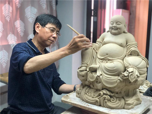进宝陶瓷：“中国白”陶瓷艺术之典范