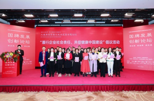 21751015_a3193274527_plx.jpg 21751015_a3193274527_plx.jpg